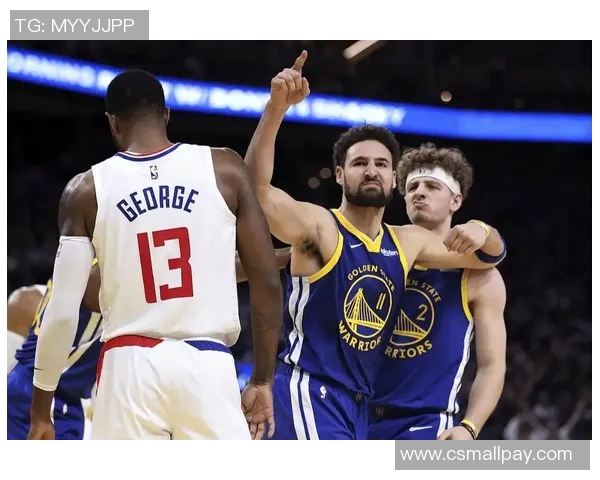 克莱汤普森的篮球传奇之路与勇士队的辉煌成就解析